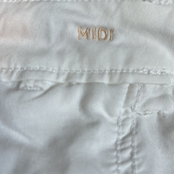 American Eagle Outfitters Midi Shorts Size 2 - Picture 4 of 5